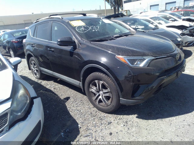 Toyota RAV4 LE 2018 2T3ZFREV6JW464986 Image 1
