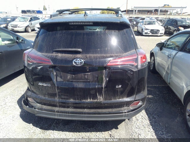 Toyota RAV4 LE 2018 2T3ZFREV6JW464986 Image 16
