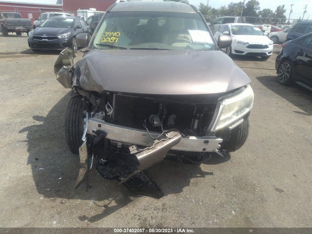2014 NISSAN PATHFINDER SV HYBRID VIN: 5N1CR2MM7EC636301