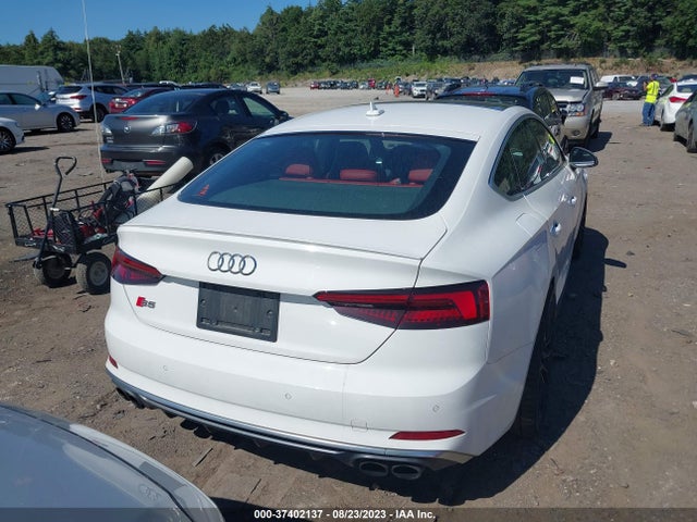 WAUB4CF55JA041363 Audi S5 Sportback Premium Plus