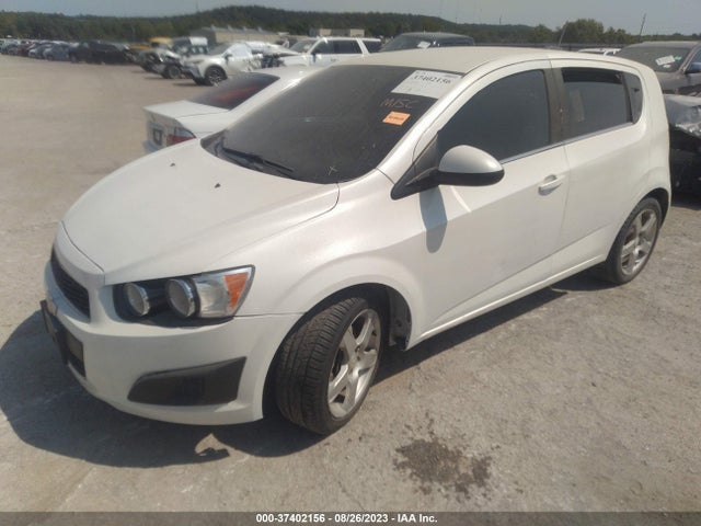 Chevrolet SONIC LTZ 2015 1G1JE6SB6F4112755 Image 2