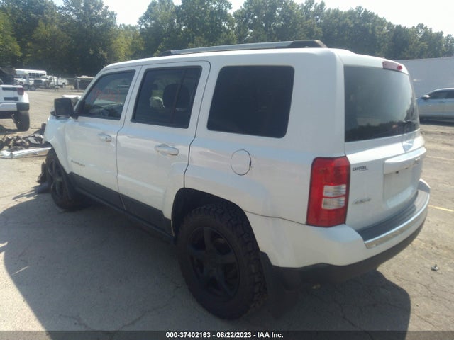 1C4NJRFB4GD500634 Jeep Patriot High Altitude Edition
