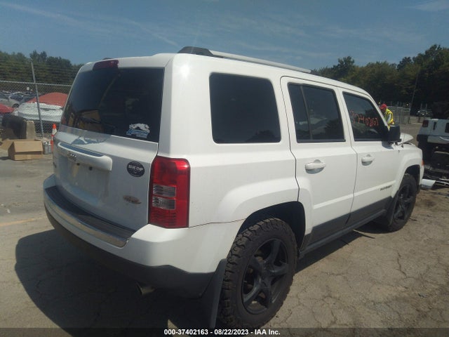 1C4NJRFB4GD500634 Jeep Patriot High Altitude Edition
