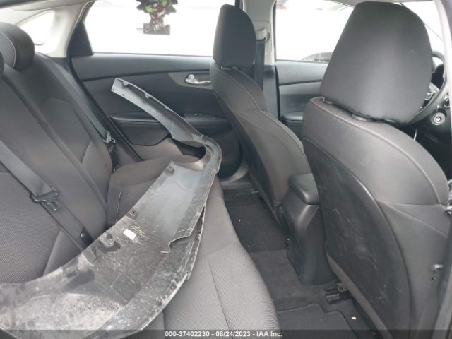 3KPF24AD1KE085549 KIA Forte Lxs