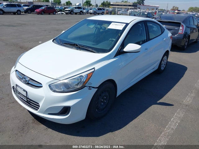 Hyundai ACCENT SE 2016 KMHCT4AEXGU070321 Image 2