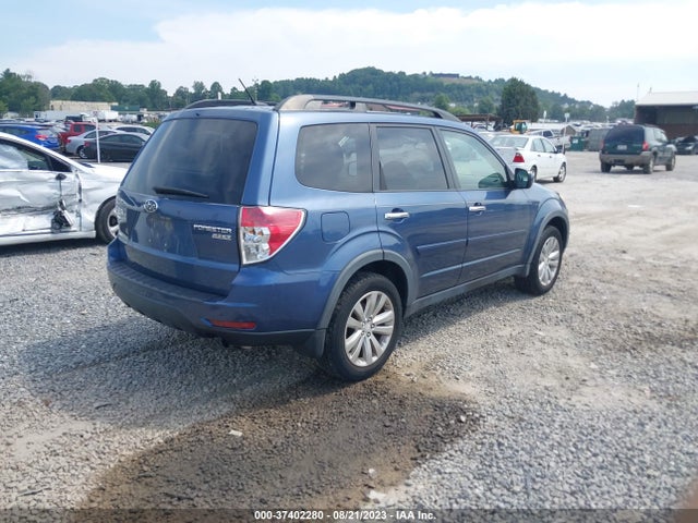 2011 SUBARU FORESTER 2.5X PREMIUM VIN: JF2SHADCXBH770594