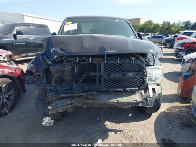 2018 RAM 1500 EXPRESS VIN: 1C6RR6FT4JS183207