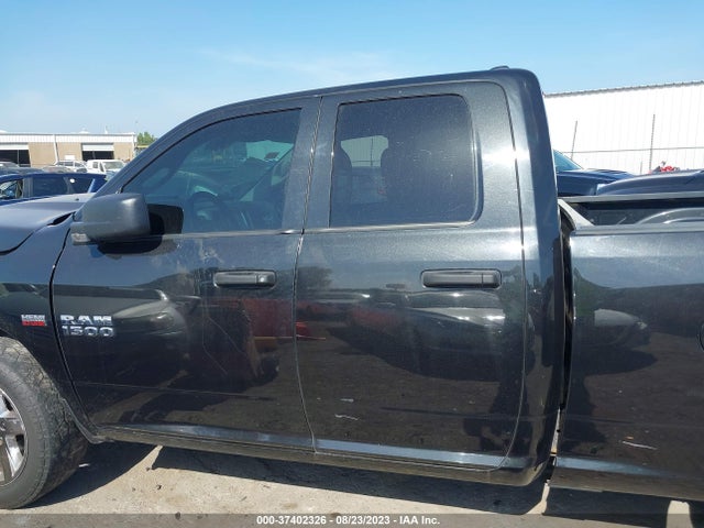2018 RAM 1500 EXPRESS VIN: 1C6RR6FT4JS183207
