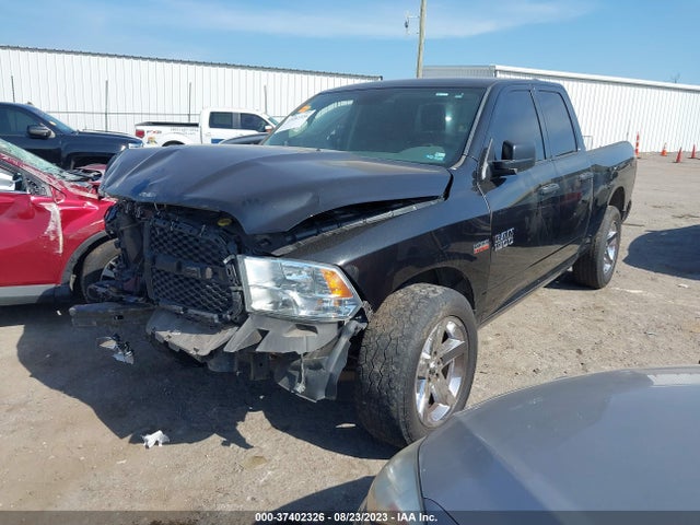 2018 RAM 1500 EXPRESS VIN: 1C6RR6FT4JS183207