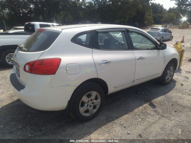 JN8AS5MT8EW602427 Nissan Rogue Select S