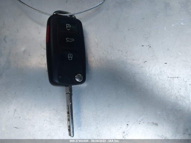 3VWLL7AJ9EM436285 Volkswagen Jetta Sedan Tdi W/premium