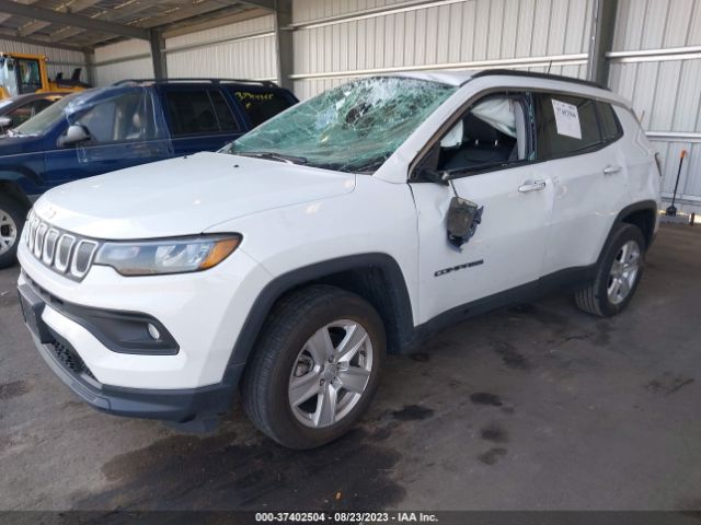 3C4NJDBB0NT156851 Jeep Compass Latitude