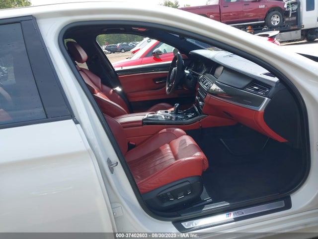 2015 BMW M5, VIN: WBSFV9C56FD594871