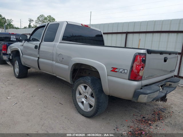 2005 CHEVROLET SILVERADO 1500 Z71 VIN: 1GCEK19B85E230275