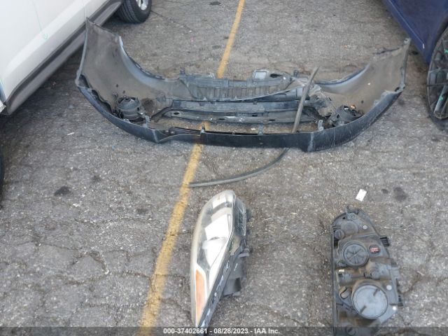KNDJP3A52F7158853 KIA SOUL +