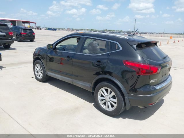 JN1BJ1CR1HW108225 Nissan Rogue Sport Sv