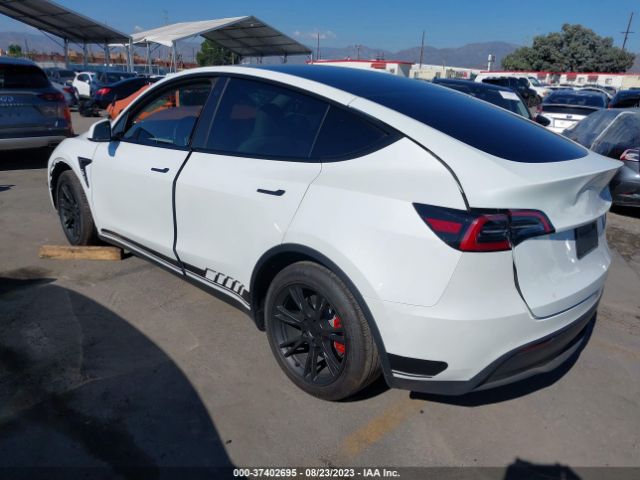 7SAYGDEE3NF354312 Tesla Model Y Long Range