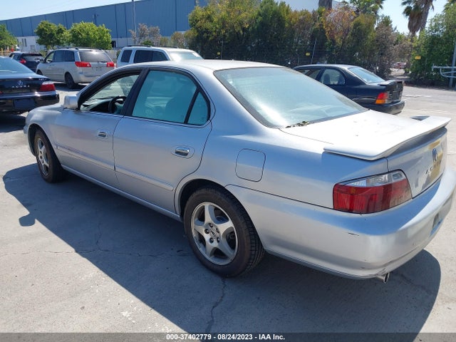 2003 ACURA TL VIN: 19UUA56643A017018