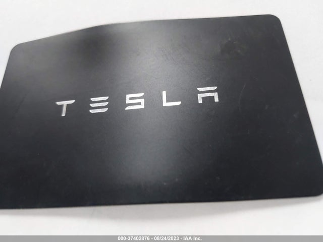 7SAYGDEF3PF825483 Tesla Model Y Performance
