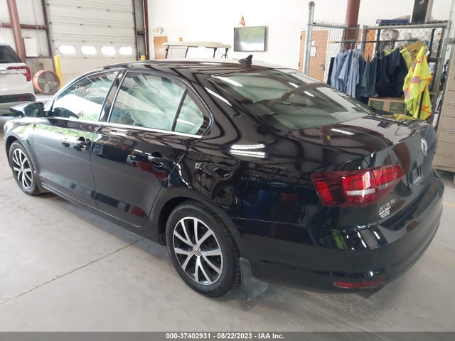 3VWB67AJXHM237799 Volkswagen Jetta 1.4t Se