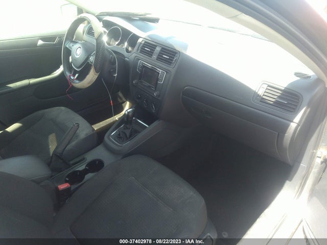 3VW267AJ3GM212676 Volkswagen Jetta Sedan 1.4t S