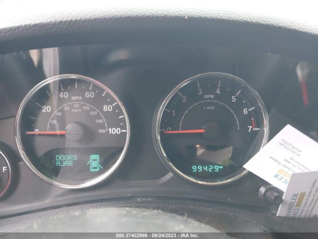 1C4BJWDG6HL574788 Jeep Wrangler Unlimited Sport