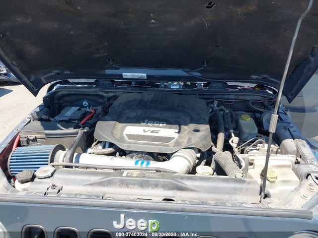 1C4BJWEGXHL733889 Jeep Wrangler Unlimited Sahara 4x4