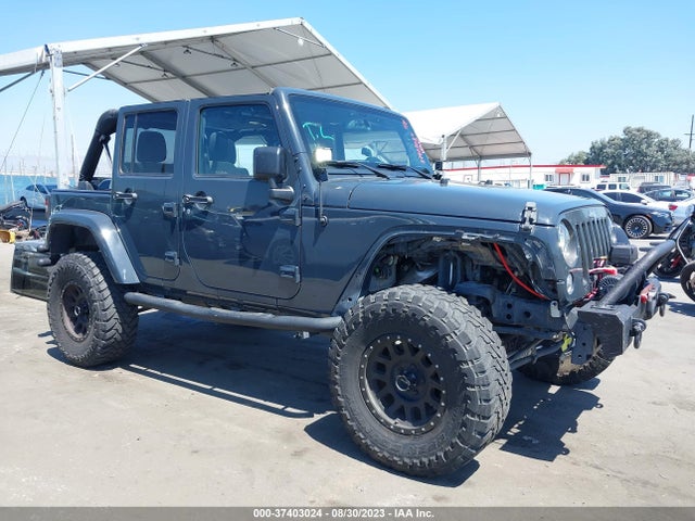 1C4BJWEGXHL733889 Jeep Wrangler Unlimited Sahara 4x4