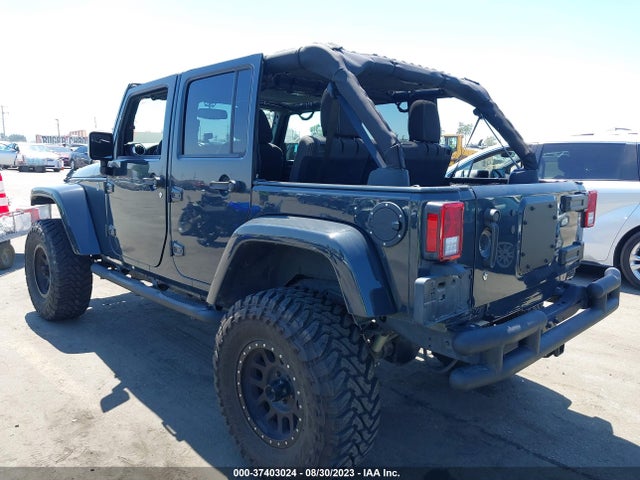 1C4BJWEGXHL733889 Jeep Wrangler Unlimited Sahara 4x4