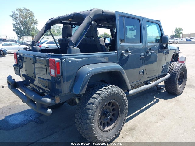 1C4BJWEGXHL733889 Jeep Wrangler Unlimited Sahara 4x4