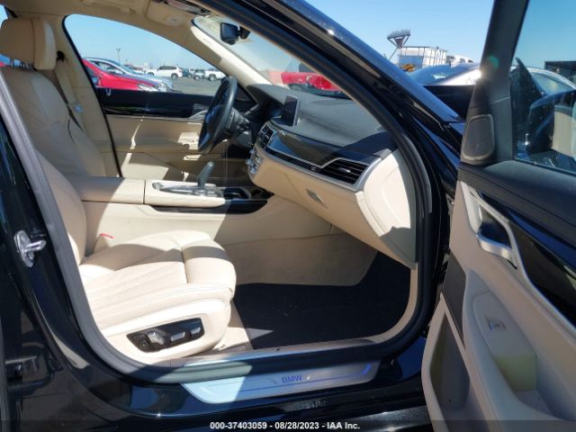 WBA7T2C0XLGF97022 BMW 7 Series 740i