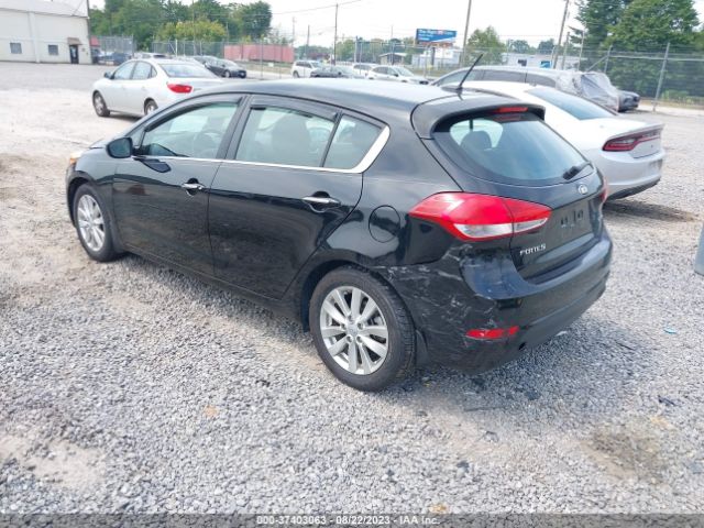 KNAFX5A83F5261235 KIA Forte 5-door Ex