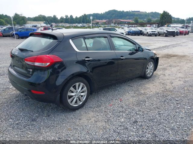 KNAFX5A83F5261235 KIA Forte 5-door Ex