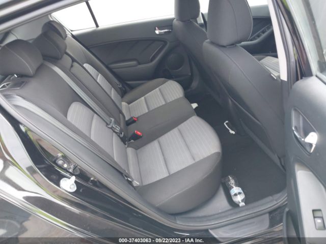 KNAFX5A83F5261235 KIA Forte 5-door Ex