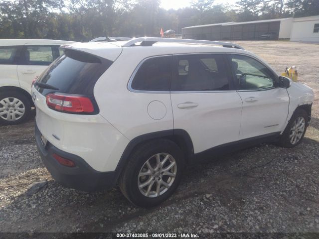 1C4PJLCB1FW781370 Jeep Cherokee Latitude