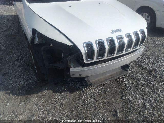 1C4PJLCB1FW781370 Jeep Cherokee Latitude