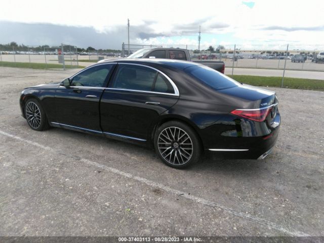W1K6G6DB6NA071263 Mercedes-Benz S 500 4matic