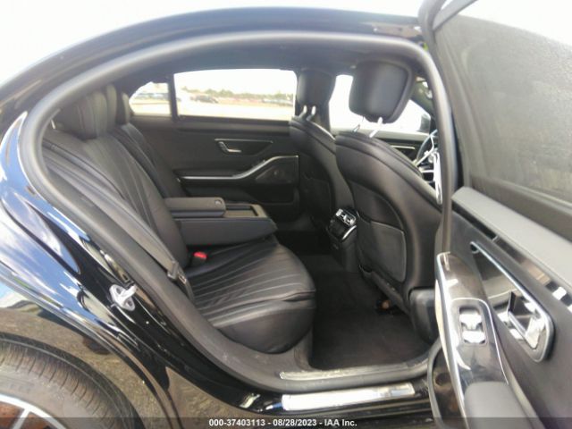 W1K6G6DB6NA071263 Mercedes-Benz S 500 4matic