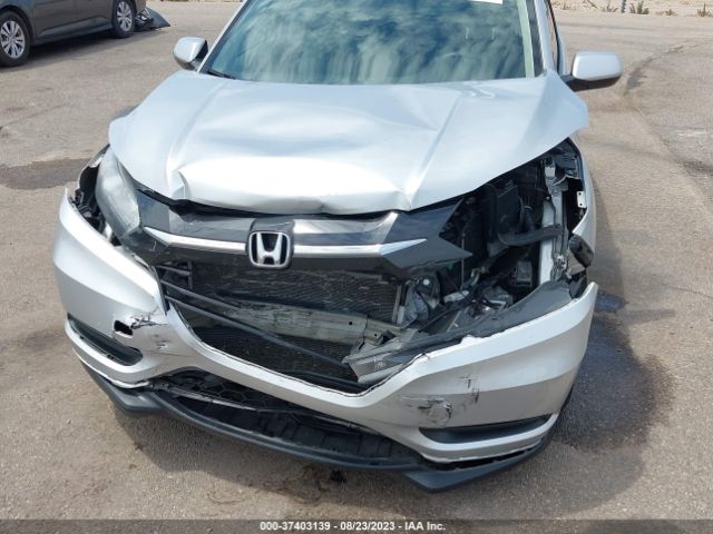 3CZRU5H37GM726074 Honda HR-V LX