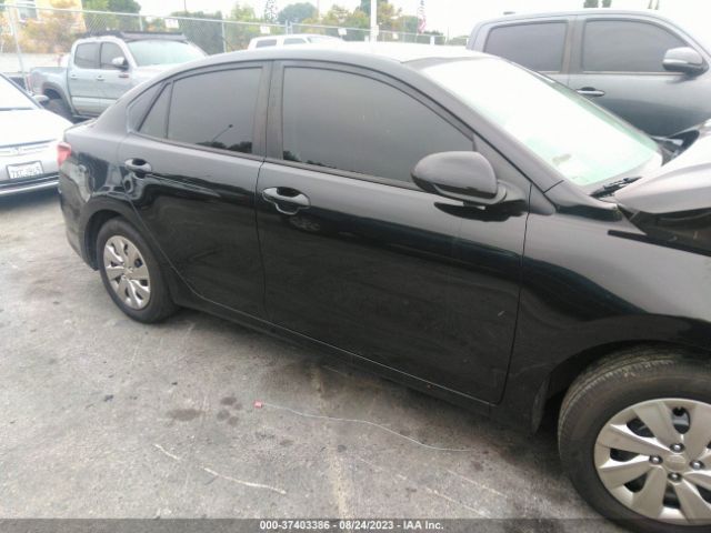 3KPA24AB8JE071199 KIA RIO S