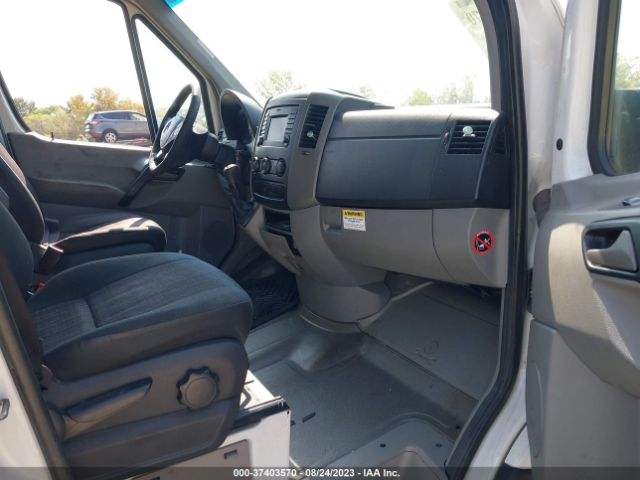 WD3PE8CC1E5879209 Mercedes-Benz SPRINTER CARGO VANS