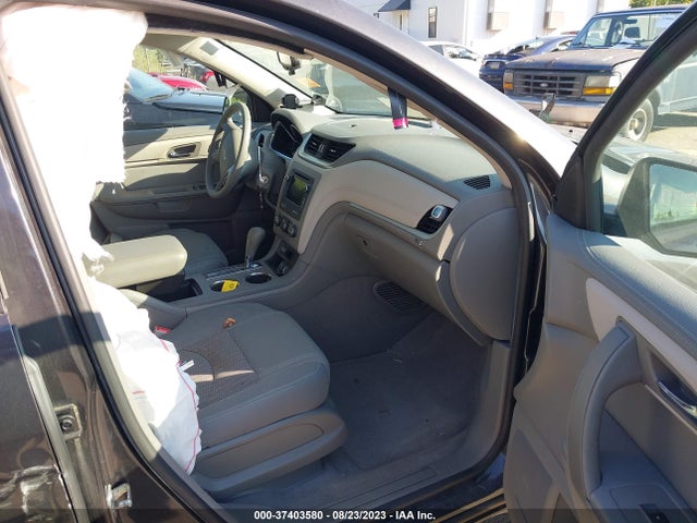 Chevrolet Traverse Ls 2017 1GNKVFED9HJ204009 Image 5