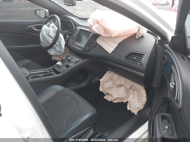 Chrysler 200 S 2015 1C3CCCDG5FN542806 Image 5