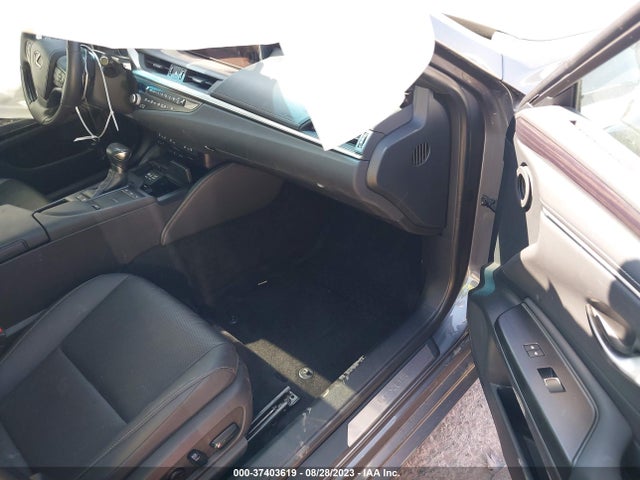 58ADA1C13MU003938 Lexus Es Es 300h