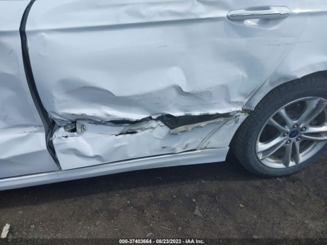 3FA6P0RU0GR306515 Ford Fusion Titanium Hybrid