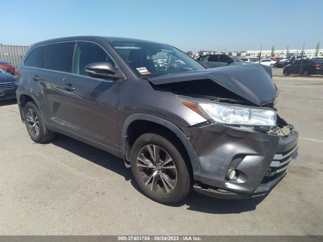 2019 TOYOTA HIGHLANDER LE PLUS VIN: 5TDBZRFH2KS729889