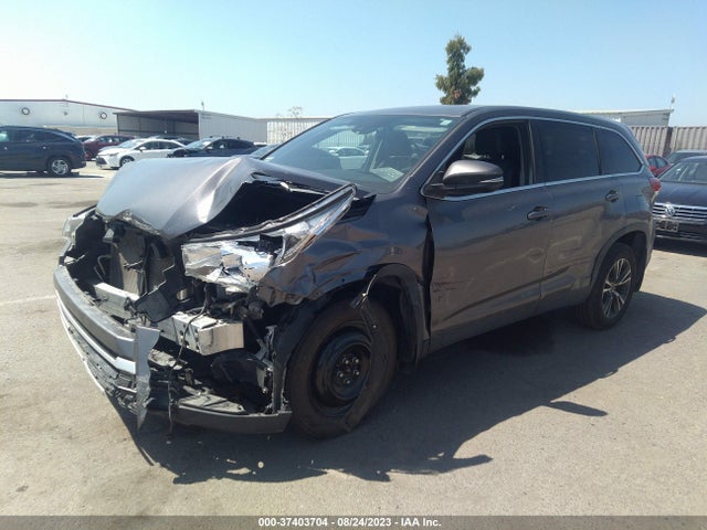 2019 TOYOTA HIGHLANDER LE PLUS VIN: 5TDBZRFH2KS729889