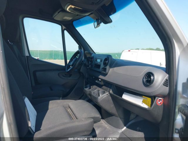W1W40CHY5KT017878 Mercedes-Benz Sprinter 2500 High Roof I4