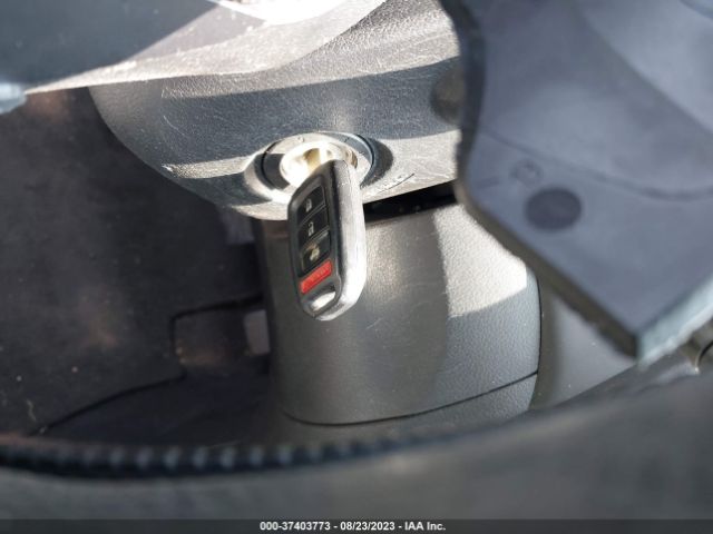 19XFB2F52FE016963 Honda Civic Sedan Lx