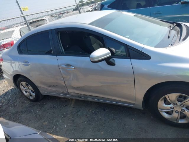 19XFB2F50FE090883 Honda Civic Sedan Lx